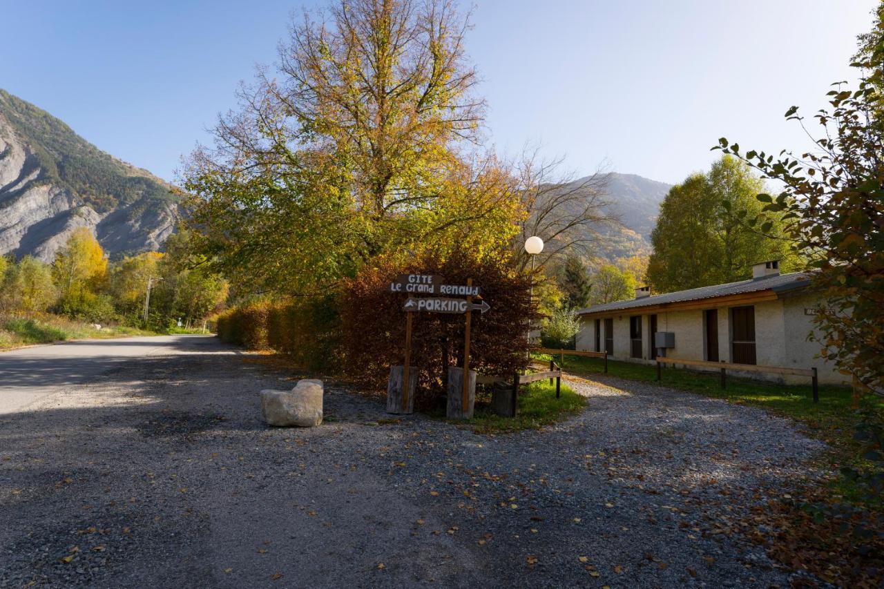 Gite Le Grand Renaud Le Bourg-dʼOisans Exteriör bild